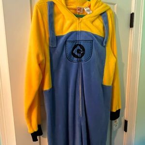 Size 3x Minion hooded fleece onesie